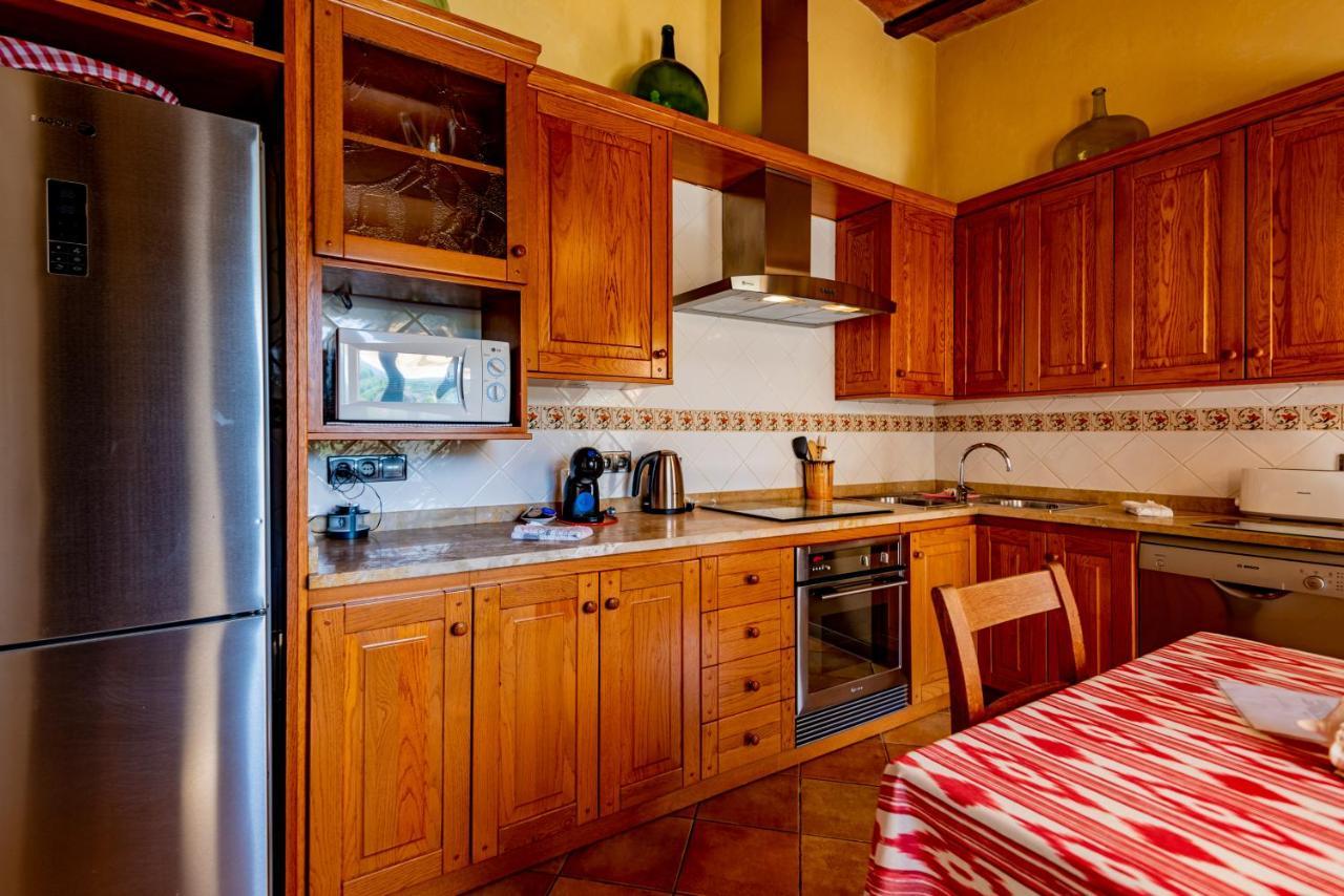 Villa In Center Of Pollensa With Pool And Jacuzzi Bagian luar foto